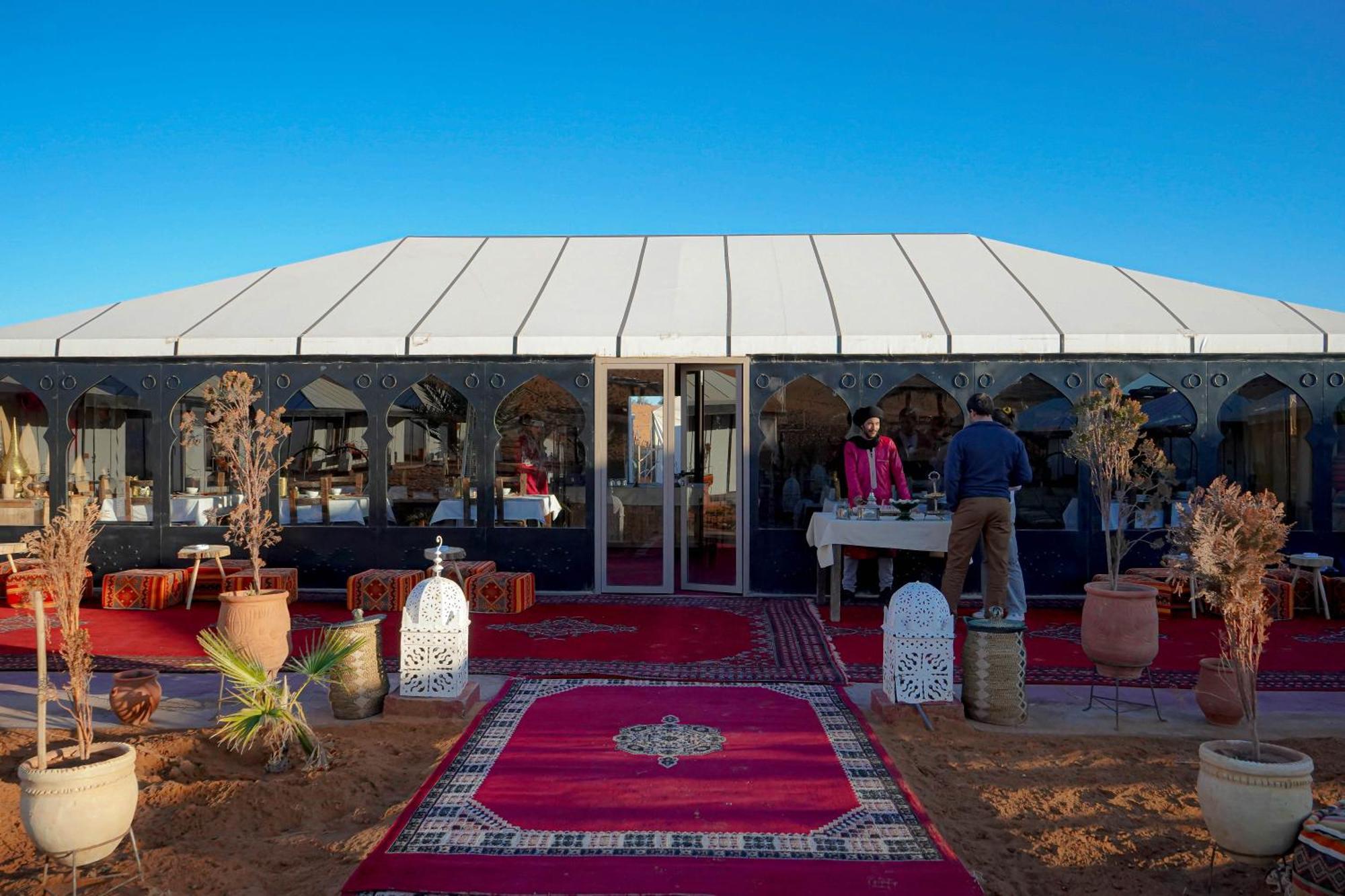 Aladdin Merzouga camp Exterior foto